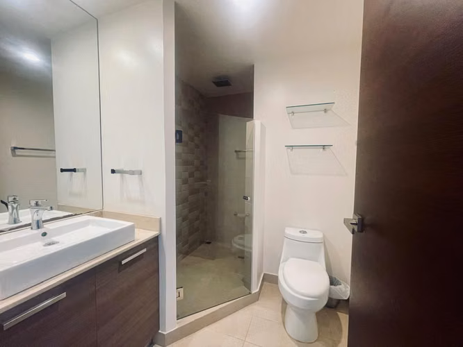 Alquiler de Apartamento con Linea Blanca Condomonio Abitu Granadilla Curridabat - Imagen 4