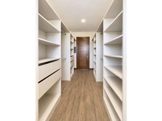Moderna casa en la Guácima - Imagen 10