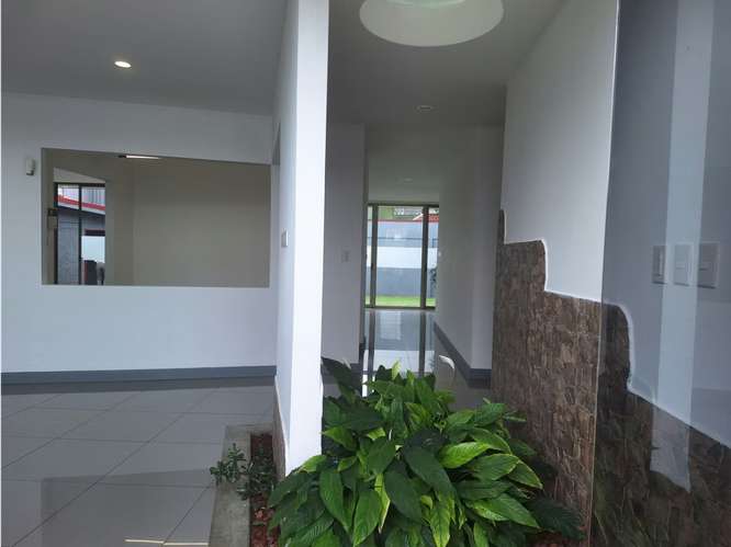 VENTA DE EDIFICIO COMERCIAL, CALLE BLANCOS 4258 (GC) - Imagen 8