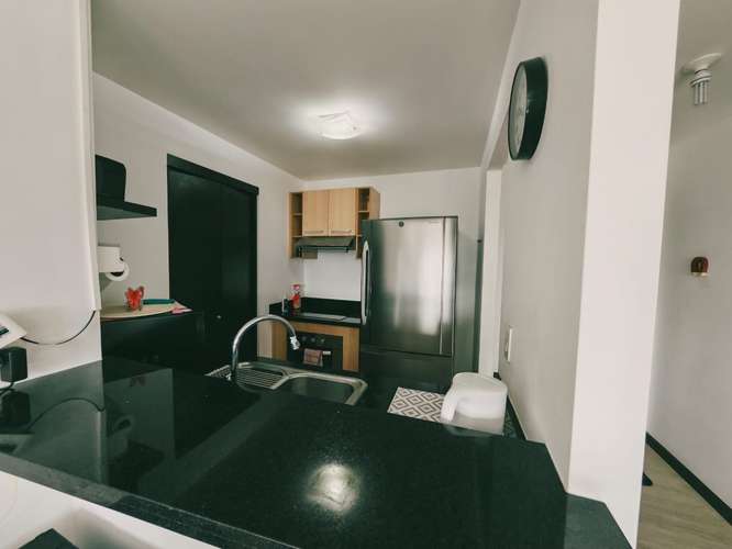 ¡Se alquila apartamento full amoblado en Sabana!