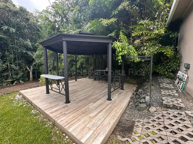 3 Opciones de Alquiler Loft Amueblado en Rodeo de Mora – $800 | Ideal para estudiantes de la Universidad para la Paz - Imagen 9