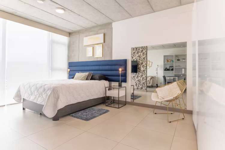 ¿Vivir o invertir? Este estudio en PISO 20 de iFreses ya está listo para disfrutar/Amueblado + A/C + Parqueo  - Imagen 3