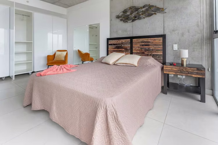 Apartamento en venta en iFreses | Piso 18 | Full amueblado | A/C | Parqueo techado - Imagen 7
