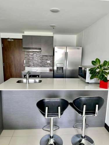 APARTAMENTO AMUEBLADO EN ALQUILER EN NUNCIATURA ROHRMOSER  - Imagen 1
