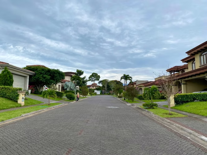 Terreno en condominio en venta, Santo Domingo de Heredia