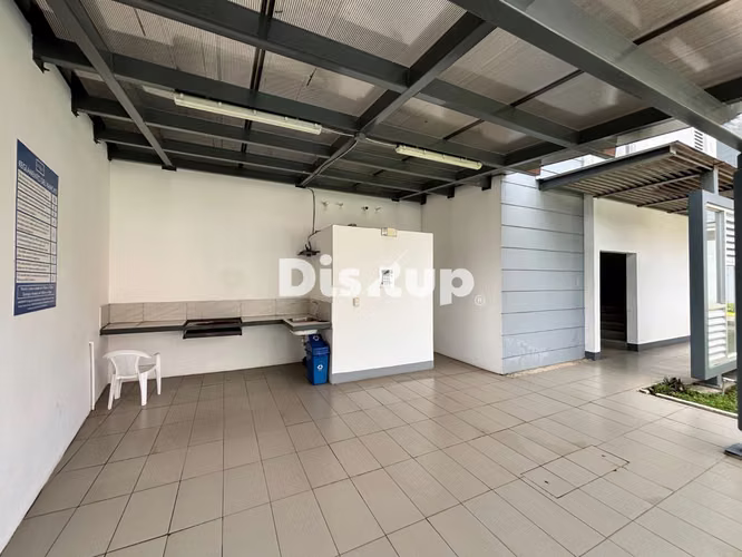 Alquiler de Apartamento Amueblado. 2 hab. Vía della Universitá, San Pedro