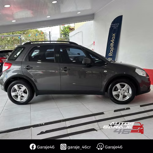 SUZUKI SX4 LX - Imagen 9