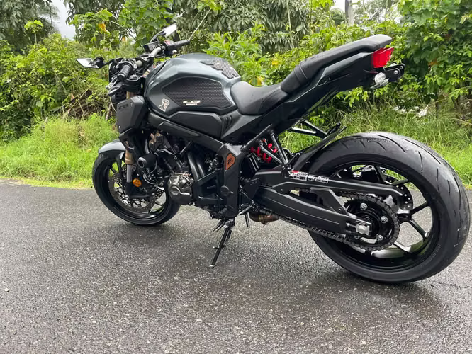 SE VENDE CB650R HONDA AÑO 2023 - Imagen 2