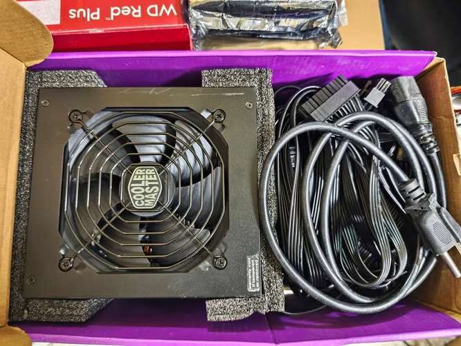 Cooler Master Power supply MWE Gold 750 V2 fully modular 80 + Gold asch