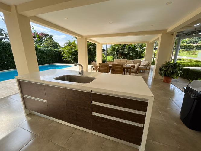ALQUILER DE APARTAMENTO AMUEBLADO CON 3 HABITACIONES EN ESCAZÚ  - Imagen 17