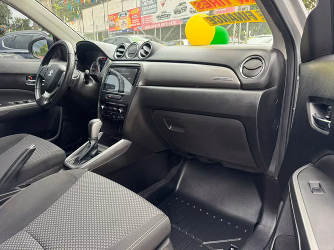 SUZUKI VITARA GL PLUS ALL GRIP-2024-AUTO- - Imagen 6