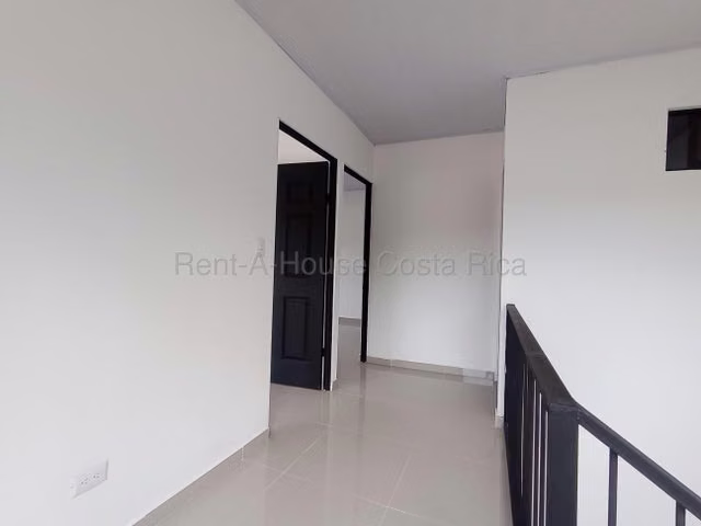 Alquiler de Apartamento en Barrio La Guaria, San Rafael Arriba de Desamparados RZ