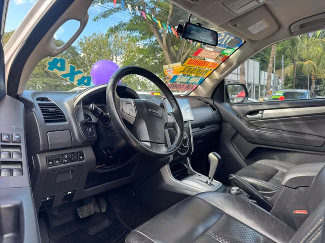 ISUZU MU-X-2015-AUTOMÁTICO-SHIFT TRONIC-7 PSJ-TDI-