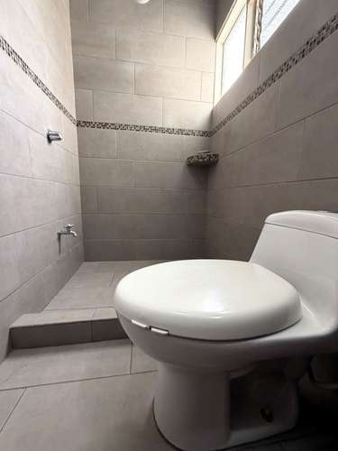 APARTAMENTO FULL AMUEBLADO EN SABANA NORTE, MATA REDONDA. - Imagen 10