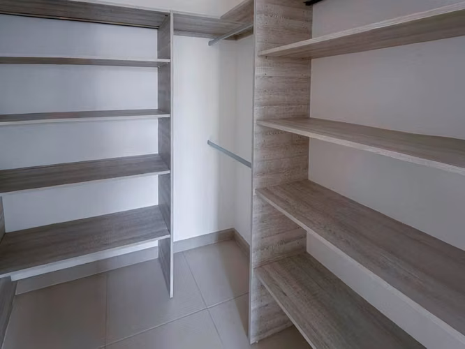 CASA EN ALQUILER EN NASARA | DISEÑO CONTEMPORÁNEO Y LÍNEA BLANCA - Imagen 13