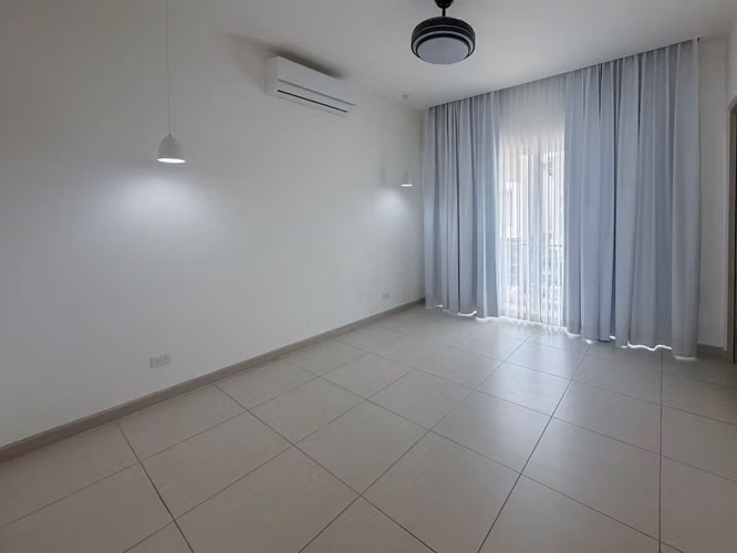 CASA EN ALQUILER EN NASARA | DISEÑO CONTEMPORÁNEO Y LÍNEA BLANCA - Imagen 9