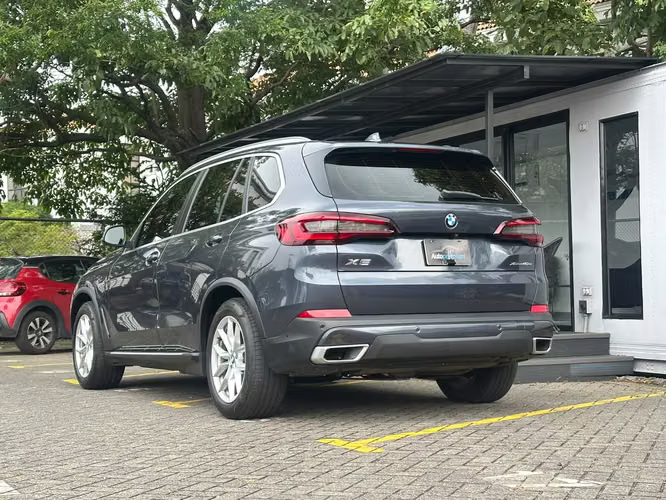BMW X5 45E HYBRID