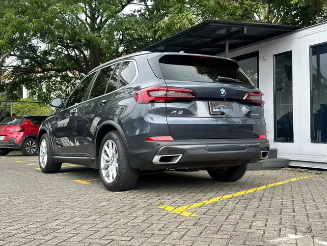 BMW X5 45E HYBRID