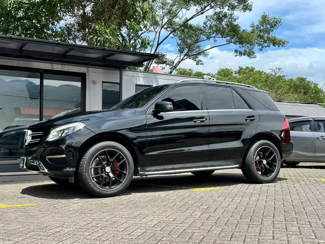 MERCEDES BENZ GLE 350D - Imagen 2