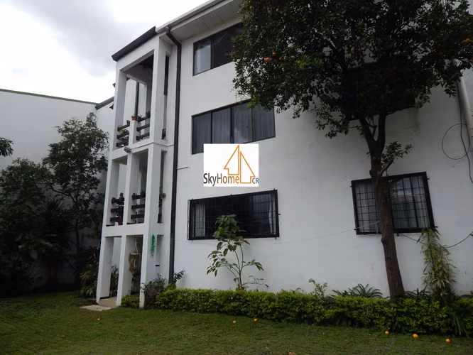 2030 / Apartamento en alquiler / Los Yoses / Completamente amueblado / Primer piso
