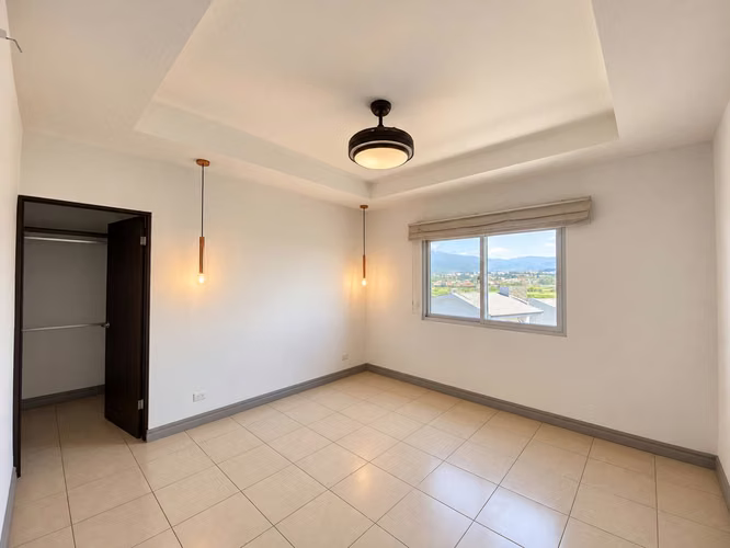ALQUILER DE CASA EN CONDOMINIO RIO PALMA, GUACHIPELIN ESCAZÚ* - Imagen 15