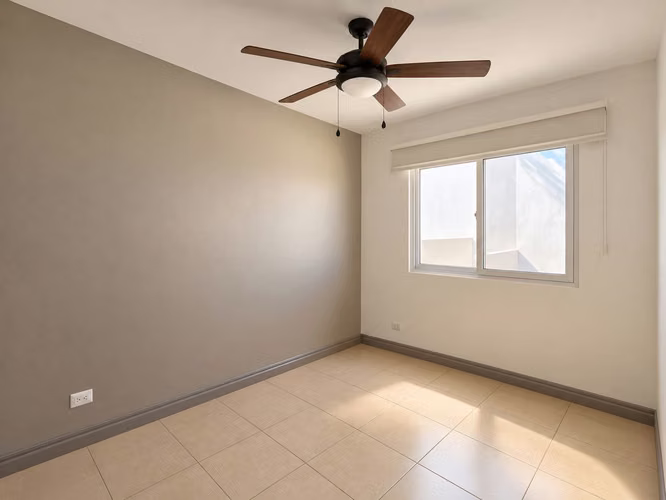 ALQUILER DE CASA EN CONDOMINIO RIO PALMA, GUACHIPELIN ESCAZÚ* - Imagen 18