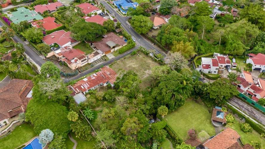 INVERTÍ EN ESCAZÚ - VENTA DE LOTES INDEPENDIENTES CERCA DEL COSTA RICA COUNTRY CLUB - Imagen 2