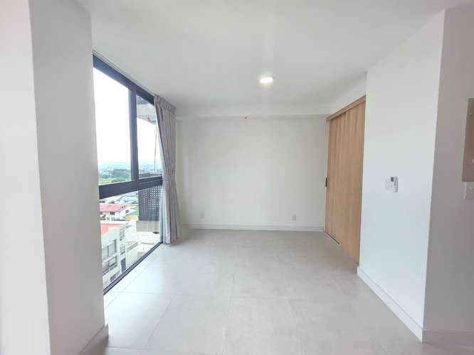  ¡ESTRÉNALO EN LA SABANA! Apartamento con balcón, A/C y amenidades de lujo | $950 - Imagen 4