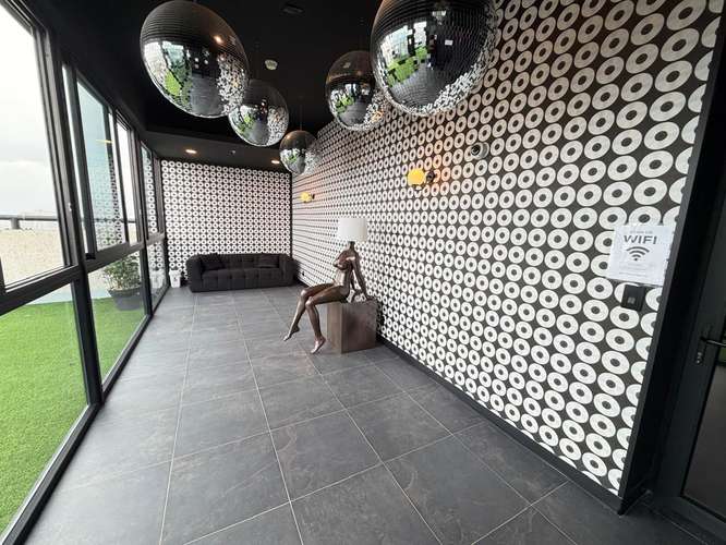  ¡ESTRÉNALO EN LA SABANA! Apartamento con balcón, A/C y amenidades de lujo | $950 - Imagen 17