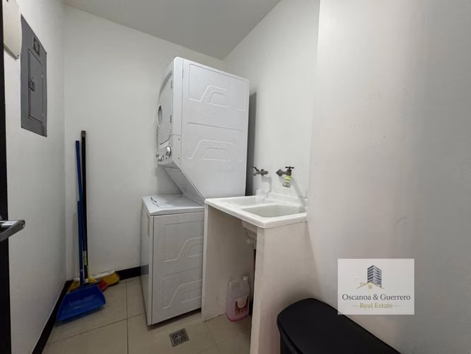 ALQUILER Apartamento Amueblado de 2 Dormitorio Alajuela Centro