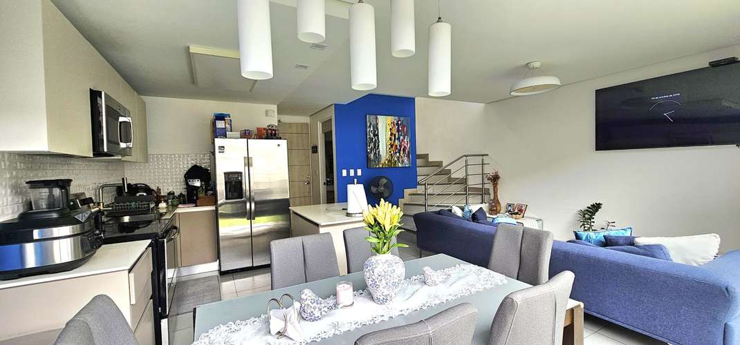 Venta de Casa en Moravia EN CONDOMINIO 