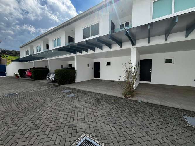 Townhouse en Condominio Alquimia, Curridabat