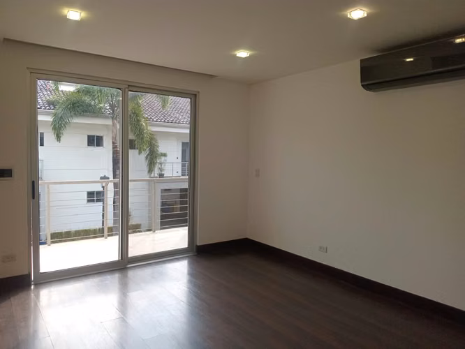 Townhouse de Lujo en Vistas de Escazú, Jaboncillos  - Imagen 18