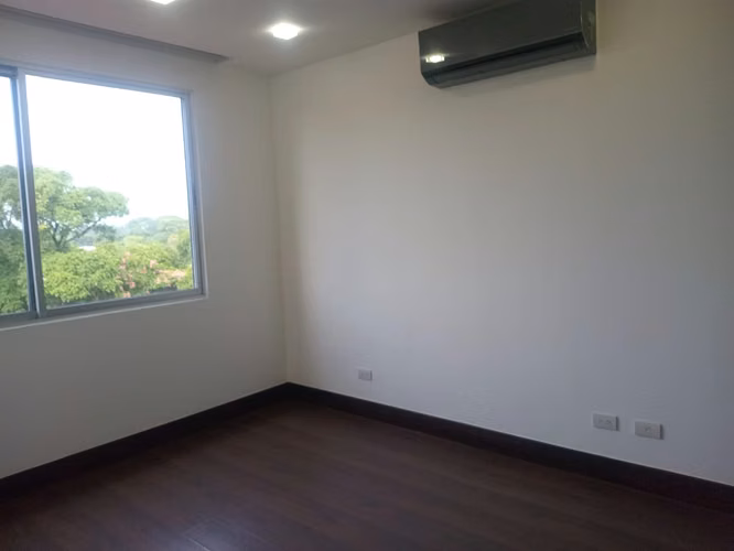 Townhouse de Lujo en Vistas de Escazú, Jaboncillos  - Imagen 9