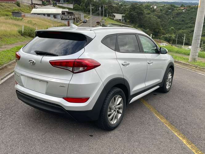 Hyunday tucson 2018 para inscribir NEGOCIABLE  - Imagen 3
