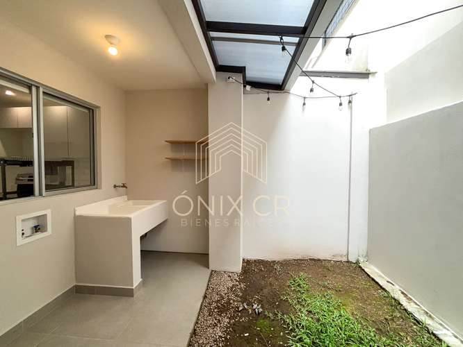 Venta Casa Contemporánea en Condominio | San Rafael de Montes de Oca | Pet Friendly - Imagen 11