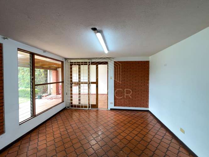Casa Amplia en Alquiler – San Pedro, Montes de Oca (cerca de UCR y Mall San Pedro) - Imagen 4
