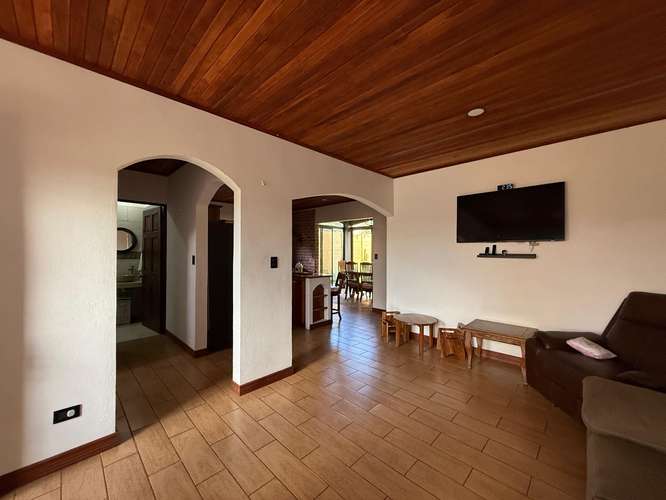 VENTA DE CASA EN GRECIA - CONDOMINIO LOMAS DEL BOSQUE  - Imagen 4