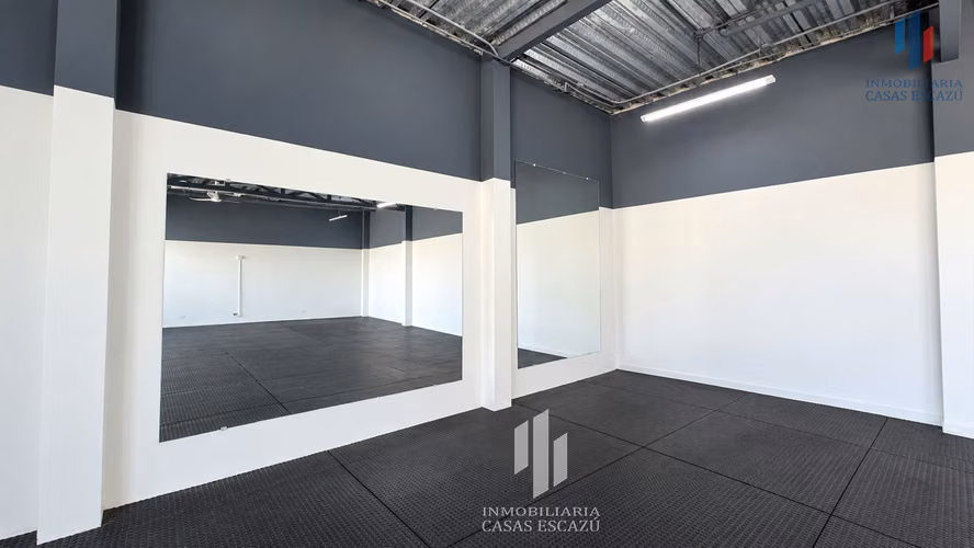 Se alquila Local Comercial apto para Bodega o Similares en Bello Horizonte, Escazú, precio con IVA - Imagen 3