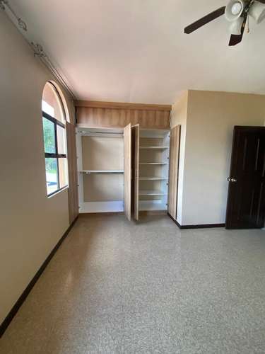 Escazú Se Alquila Cómodo y Seguro Apartamento 2 HAB C/ 440 000