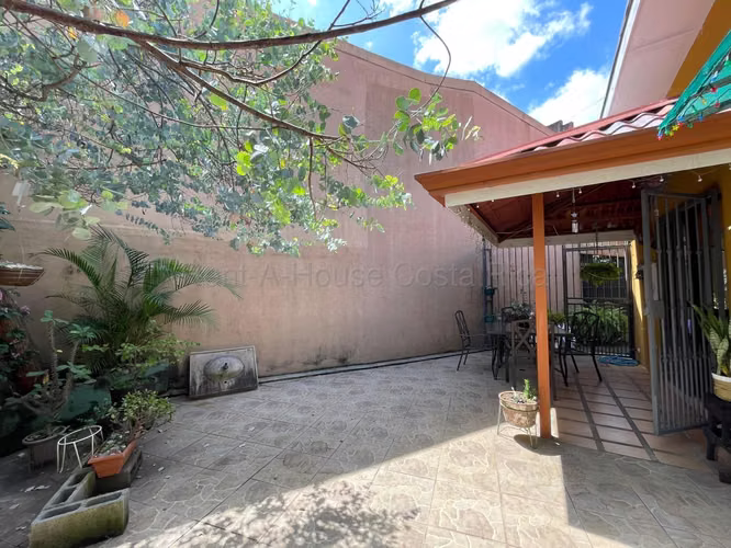 CASA EN VENTA EN ASERRÍ, BARRIO MARÍA AUXILIADORA | 3 HABITACIONES | COCHERA PARA 2 VEHÍCULOS - Imagen 16
