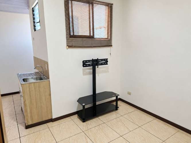 APARTAMENTO EN LA URUCA.