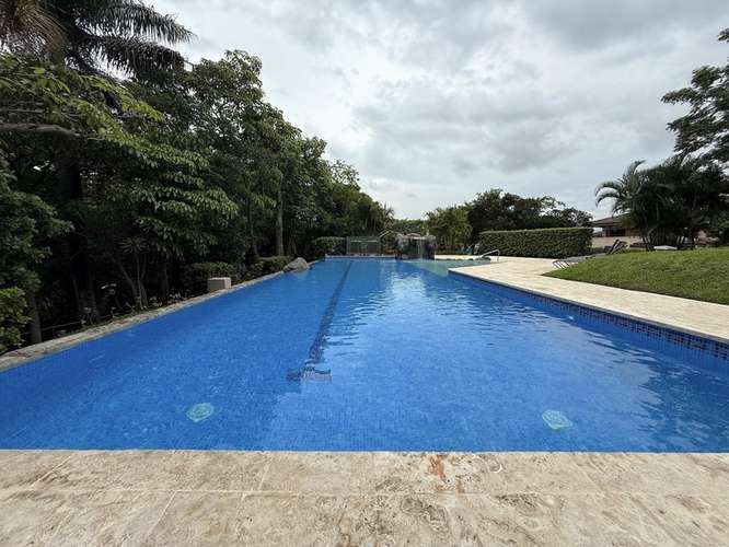 Casa Familiar Parcialmente Amueblada en Alquiler en Santa Ana | Condominio Puerta de Hierro ID24043 - Imagen 18