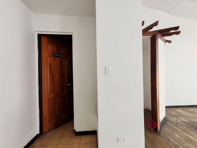 Oportunidad de Inversión: Local Comercial en Venta o Alquiler en Escazú, San Rafael - Imagen 11