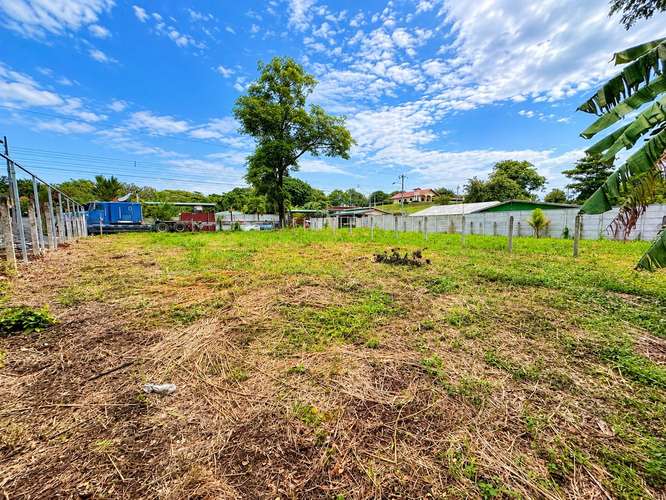 ¡SE VENDE HERMOSO TERRENO EN LAGUNILLAS - Imagen 3