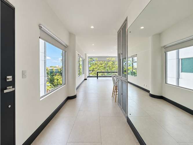 Venta de apartamento en Escazú, cerca del Country Club-Linea Blanca