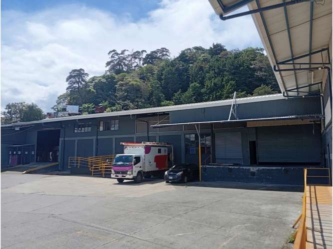 Bodega en Alquiler en Curridabat, San José. Z1,Z2. PVV