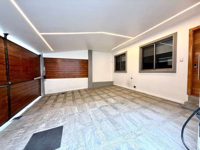 Casa en venta con terraza y jardín en residencial privado de Santa Ana - Imagen 20