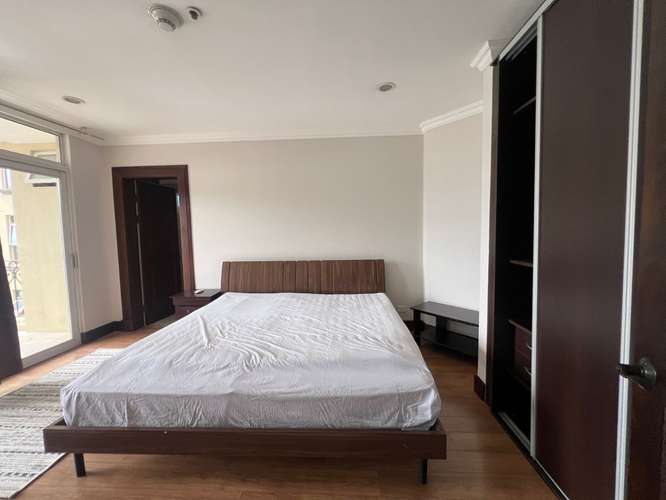Se Alquila Apartamento Amoblado en Sabana Sur - 1  Habitación, 1  Baño,  1 Parqueo, precio $1,300
