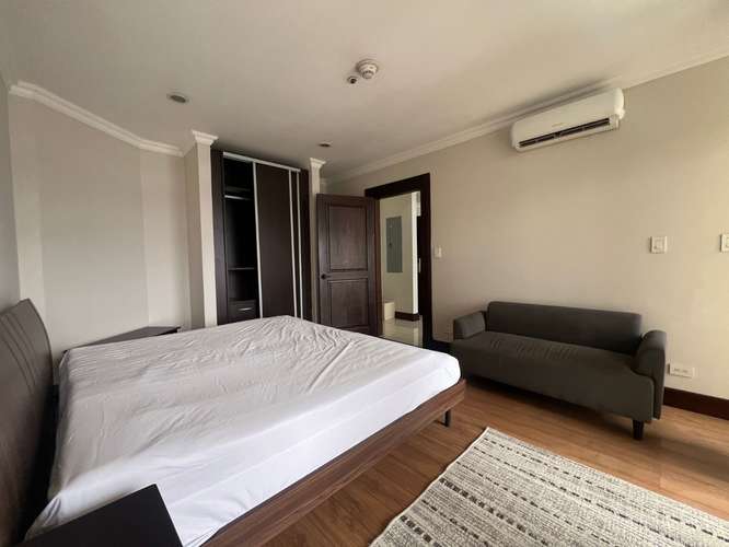 Se Alquila Apartamento Amoblado en Sabana Sur - 1  Habitación, 1  Baño,  1 Parqueo, precio $1,300